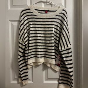 Vince Camuto striped sweater with sequence size XL NWT